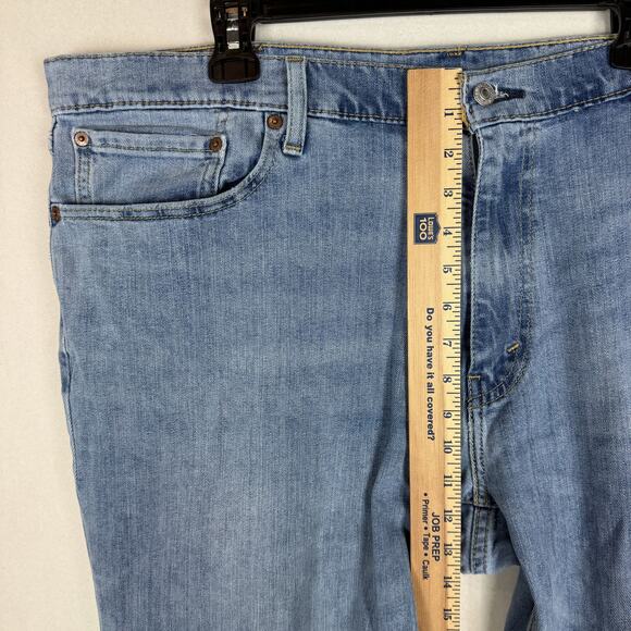 Levi's 541 Jeans Men's 44x36 Blue Denim Medium Wash Athletic Taper Straight Leg - Picture 9 of 13